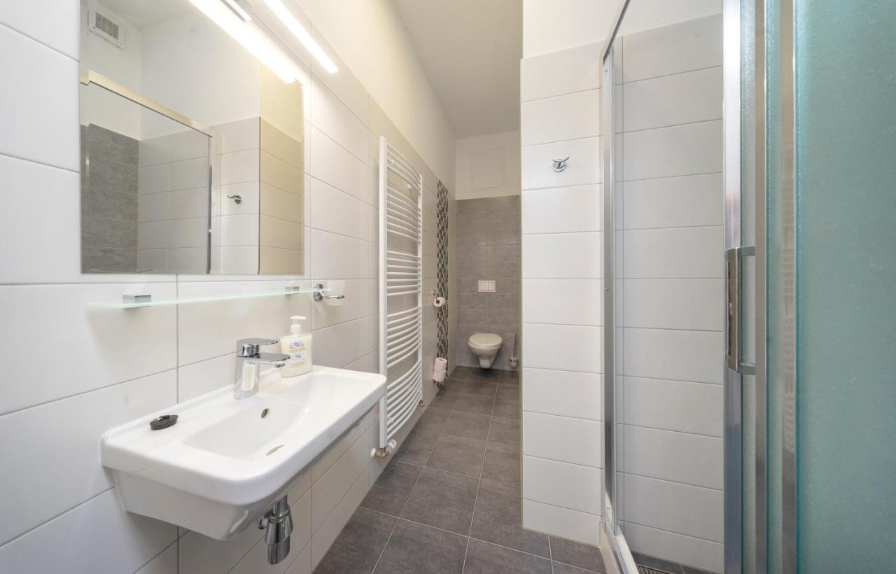 Sporthotel Milevsko Exteriör bild