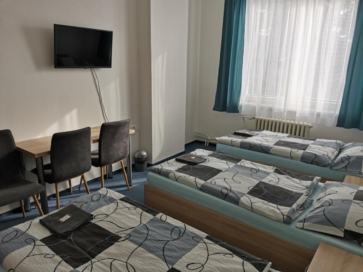 Sporthotel Milevsko Exteriör bild