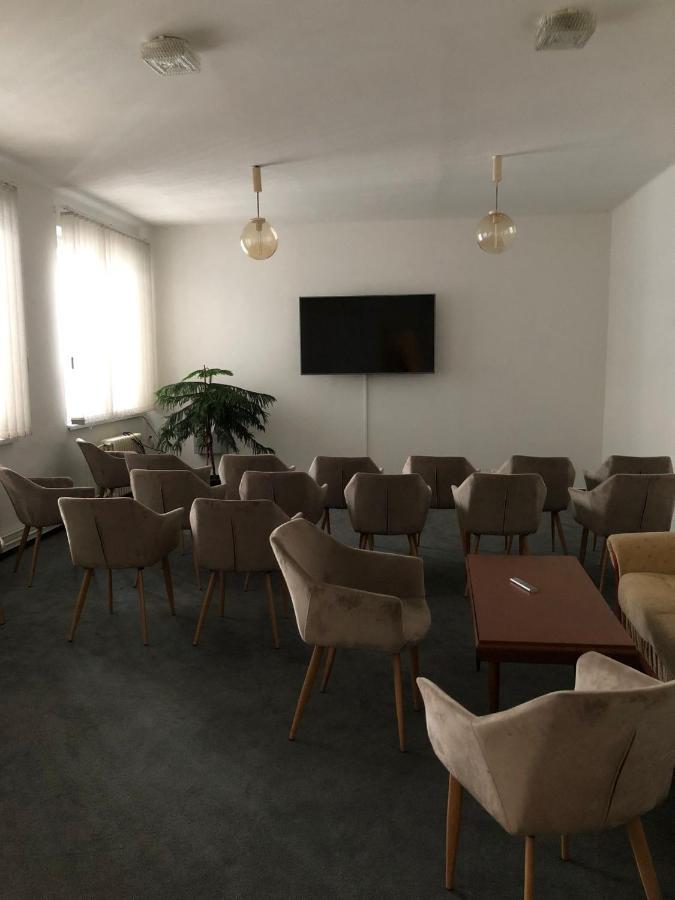 Sporthotel Milevsko Exteriör bild